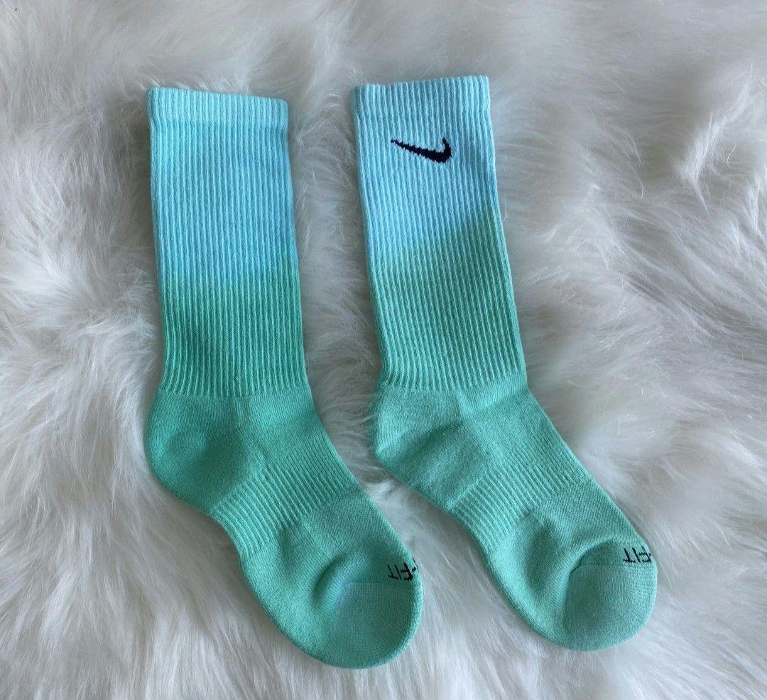 NIKEティファニーブルー ソックス