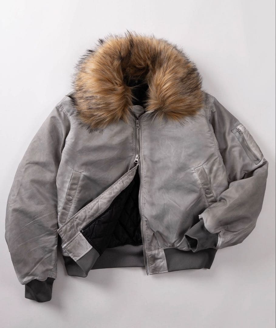 ファー付きグレー レザーミリタリージャケット