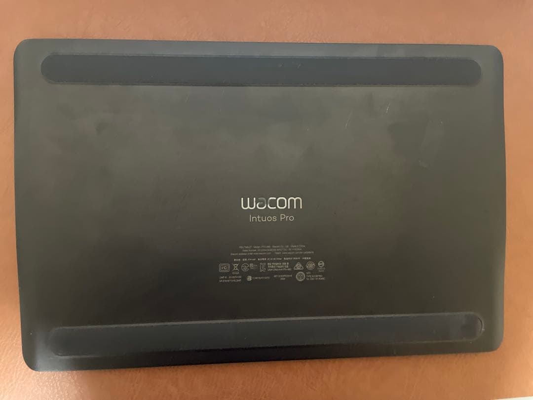 Wacom Intuos Pro ペンタブレット本体