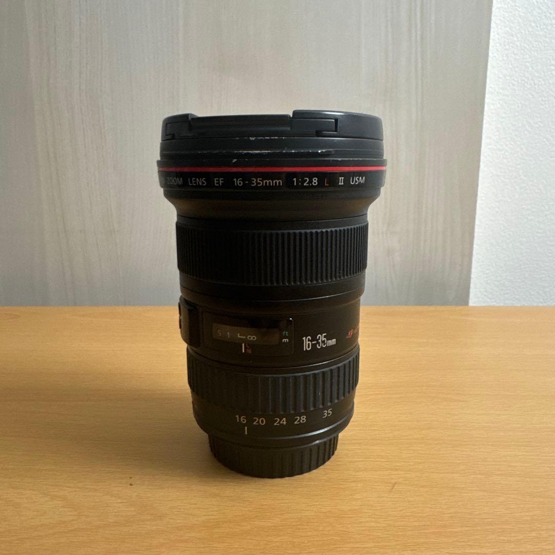 Canon EF 16-35mm f/2.8L IUSM ズームレンズ