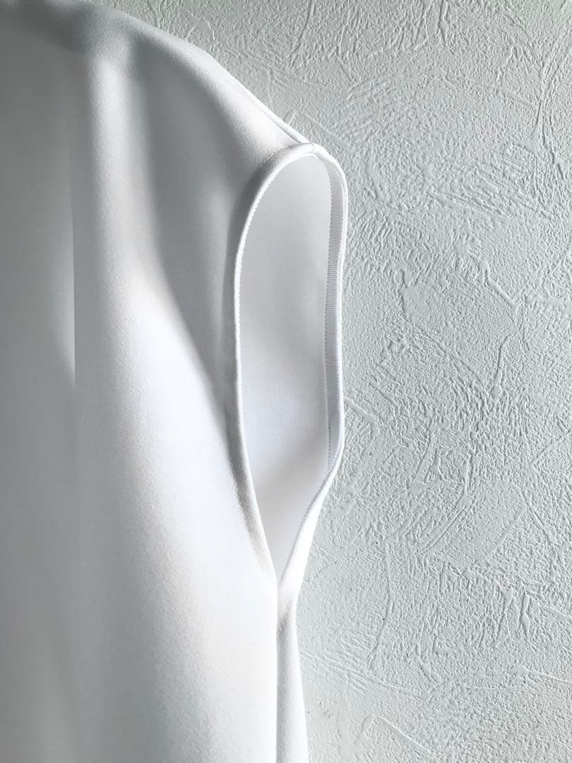 (美品】ADORE 初秋〜春ダブルフェイスフレンチトップス ベスト 38アドーア