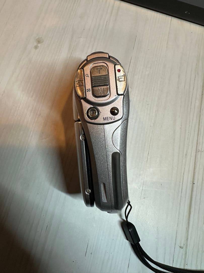 【箱付き品】SANYOデジタルムービーカメラXacti DMX-C40廃盤稀少