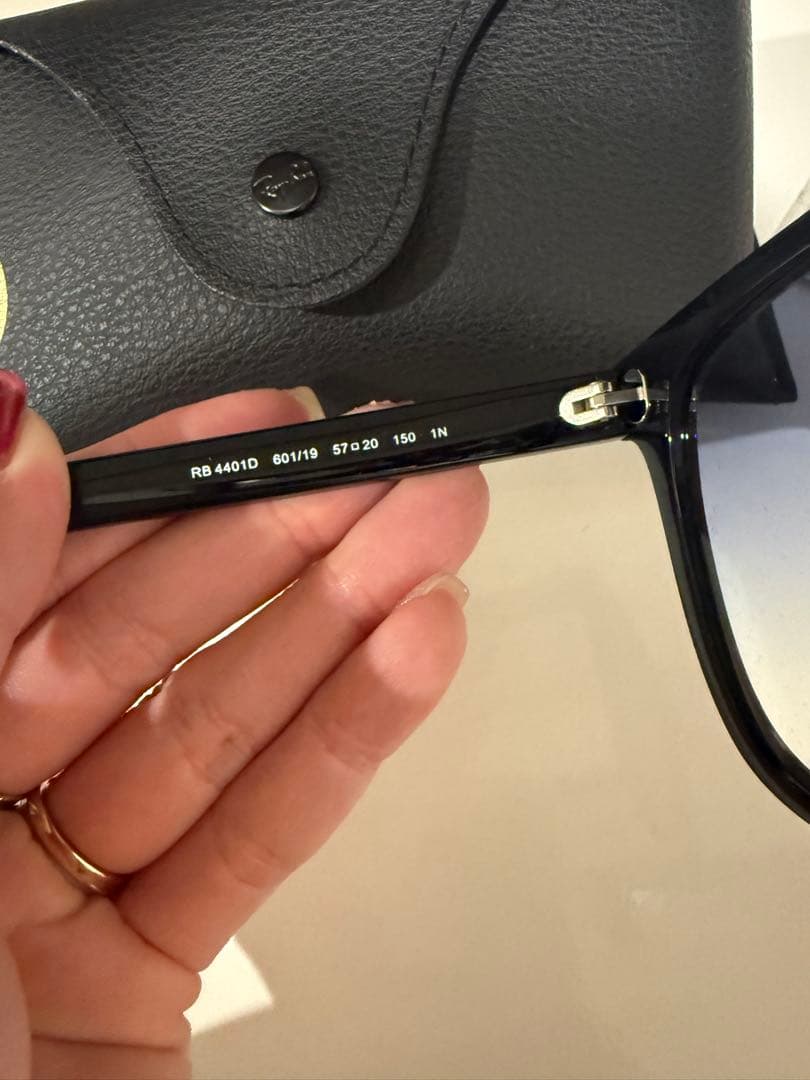 James様Ray-Ban RB 4401D サングラス