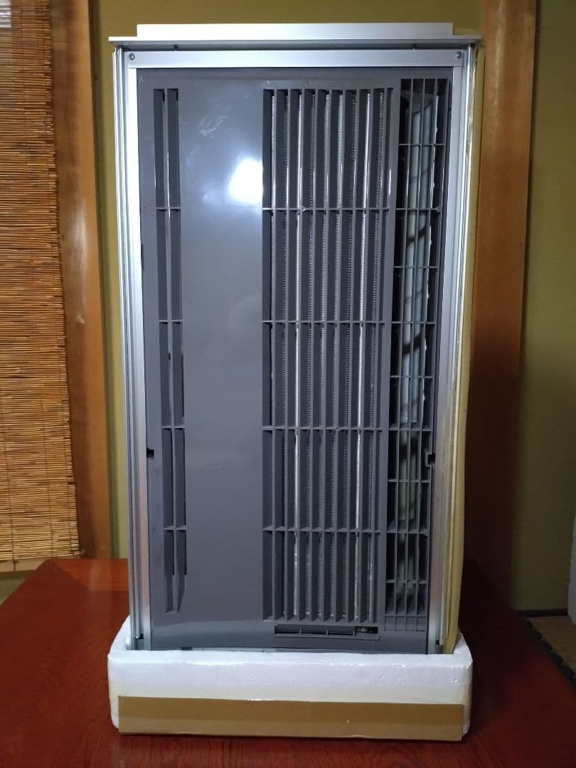 窓用エアコン コイズミ KAW-1602/W リモコン付き 使用期間、極少。