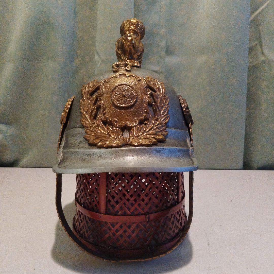 置物　約50年前のヨーロッパ騎馬鉄兜　本体金属製　重さ4kg