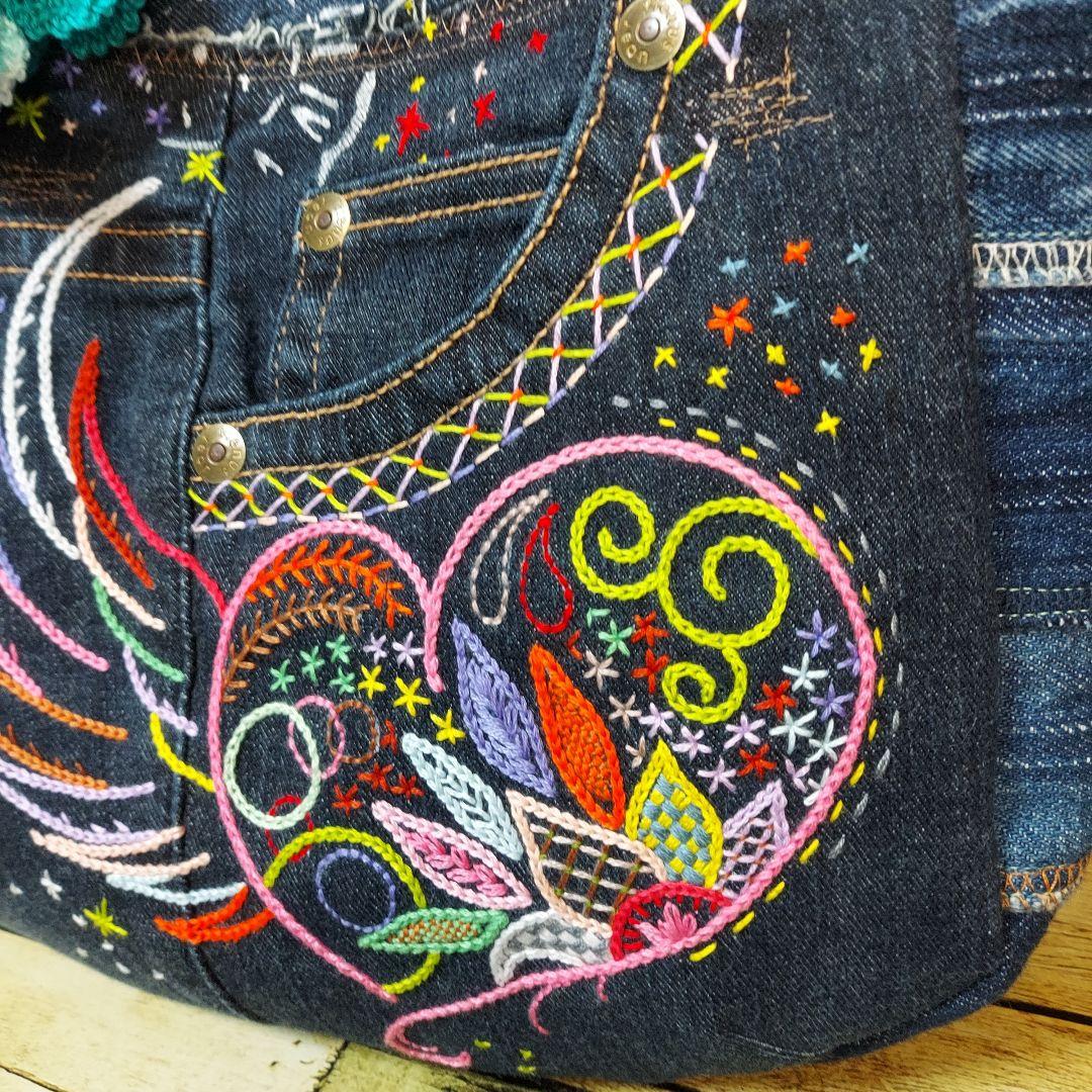 刺繍デニムバック　No.670　デニムリメイクチューリップバック　刺繍バック