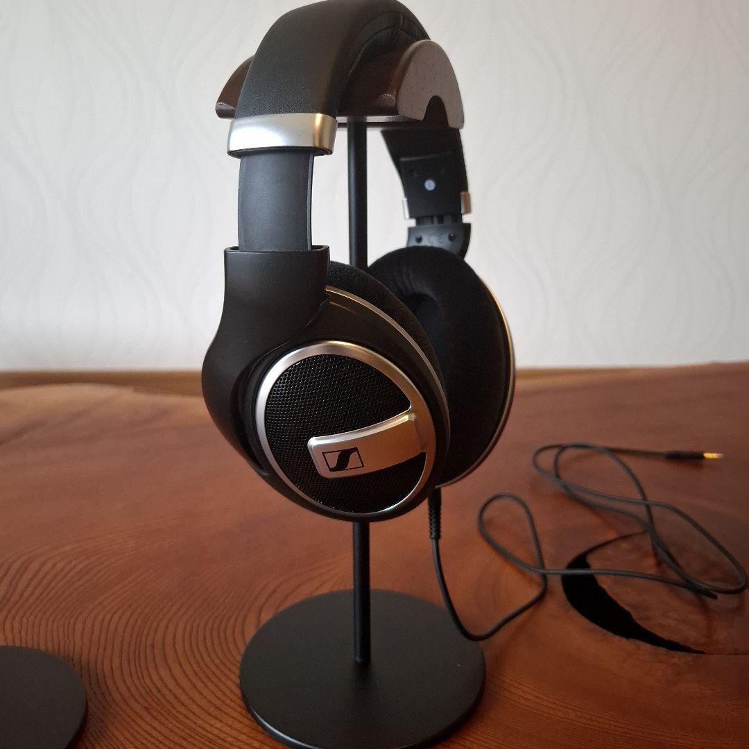 ゼンハイザーヘッドホーン&天然木ヘッドホーンスタンド2セット良品！！