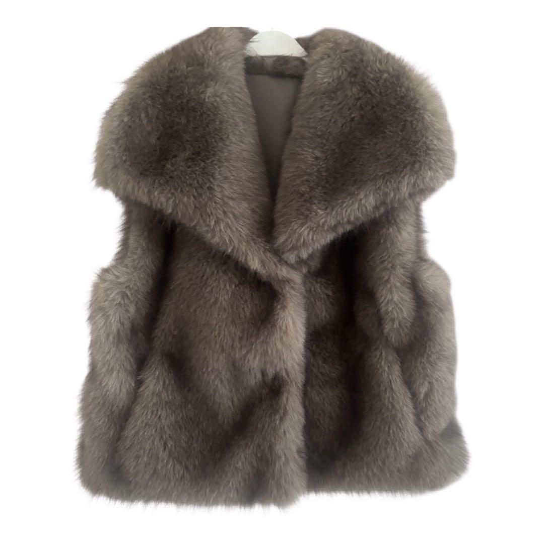 フワフワ♡モコモコ♡ベスト　新品未使用