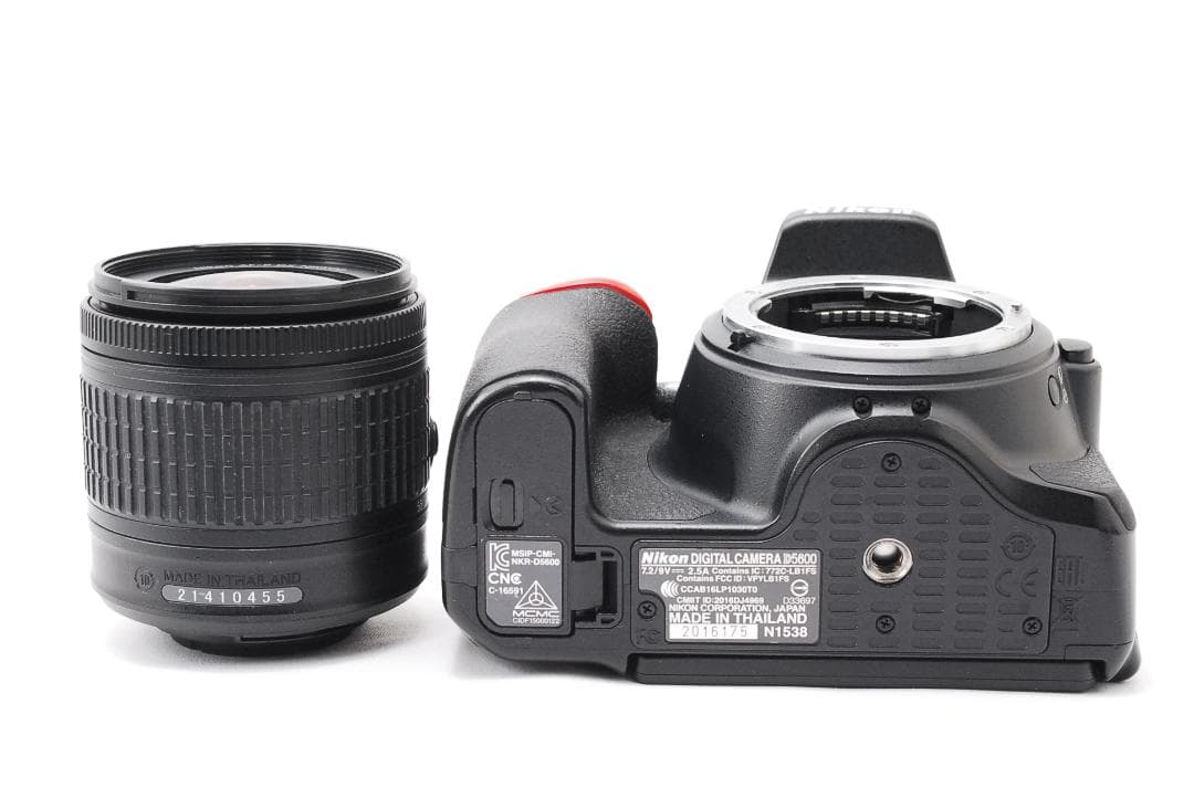 Nikon D5600✨Wi-Fi搭載機種 Bluetoothスマホ転送 高画質