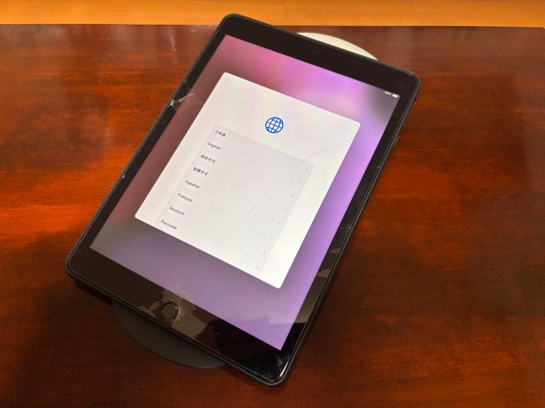 iPad 第9世代　64GB 画面ガラス割れ