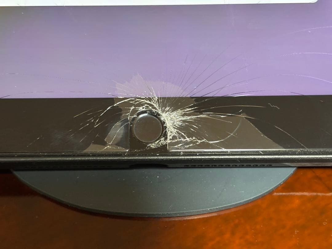 iPad 第9世代　64GB 画面ガラス割れ