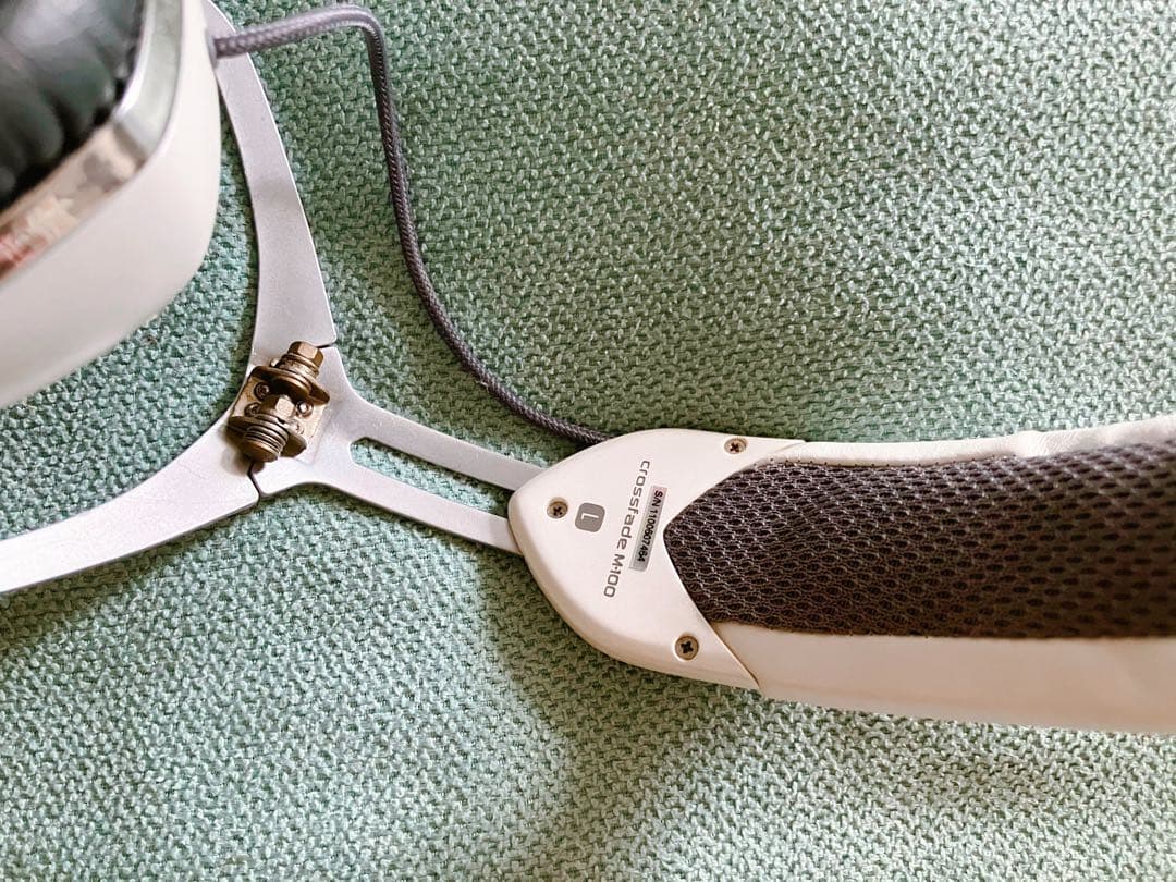 V-MODA DJヘッドホン ケース付き 定価半額以下