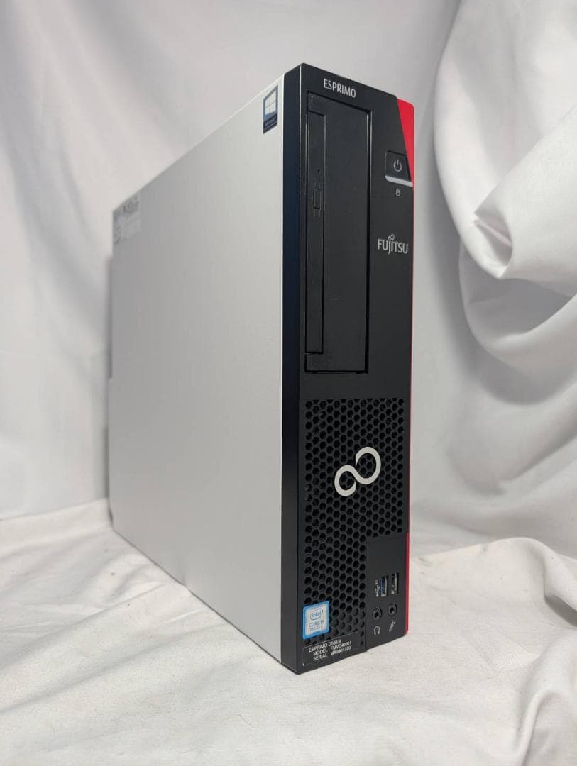 富士通 D588/V 第8世代 i5/8GB/SSD+HDD/Win11Pro