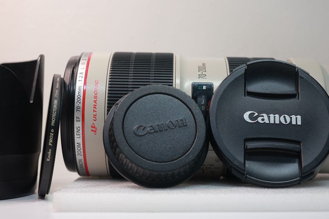 《キヤノン　Canon EF 70-200mm F2.8L IS II USM》
