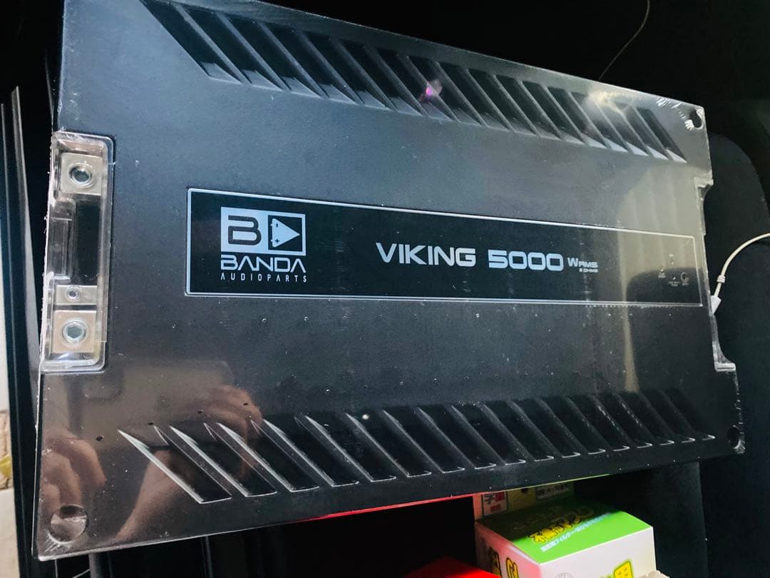 アンプ　banda viking 5000w rms
