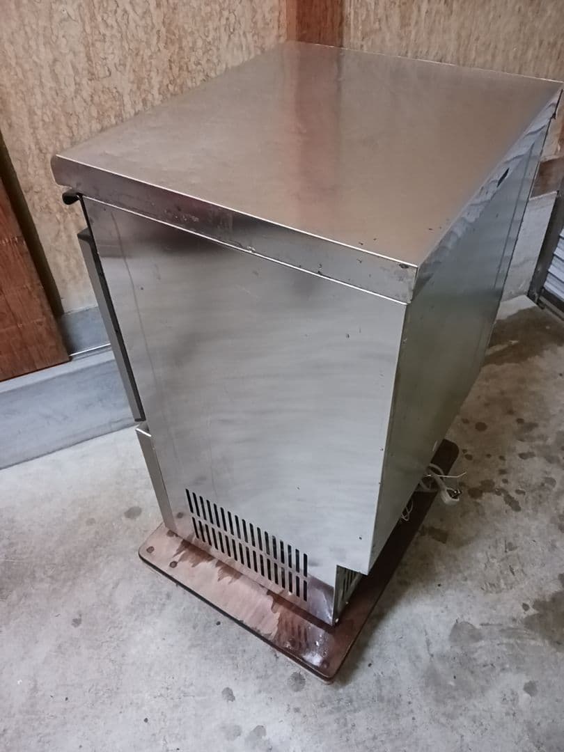 ホシザキ　業務用製氷機　IM-35M