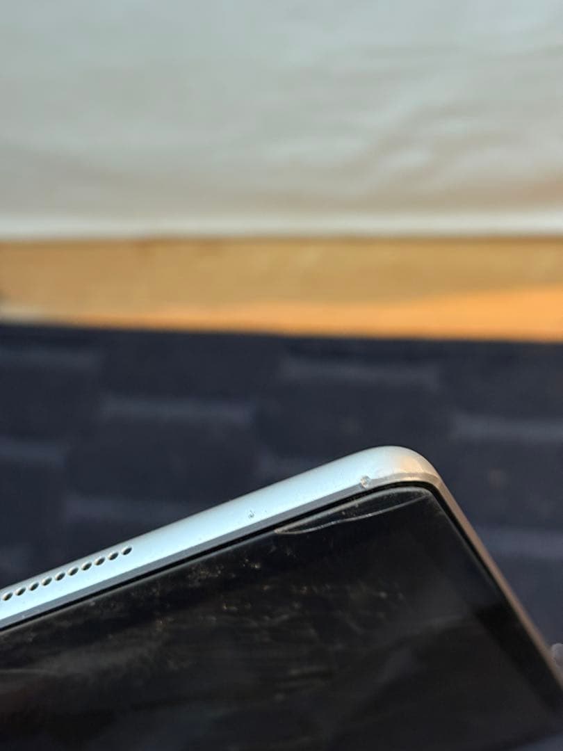 画面割れジャンク品 iPad 第9世代 Wi-Fiモデル A2602 64gb