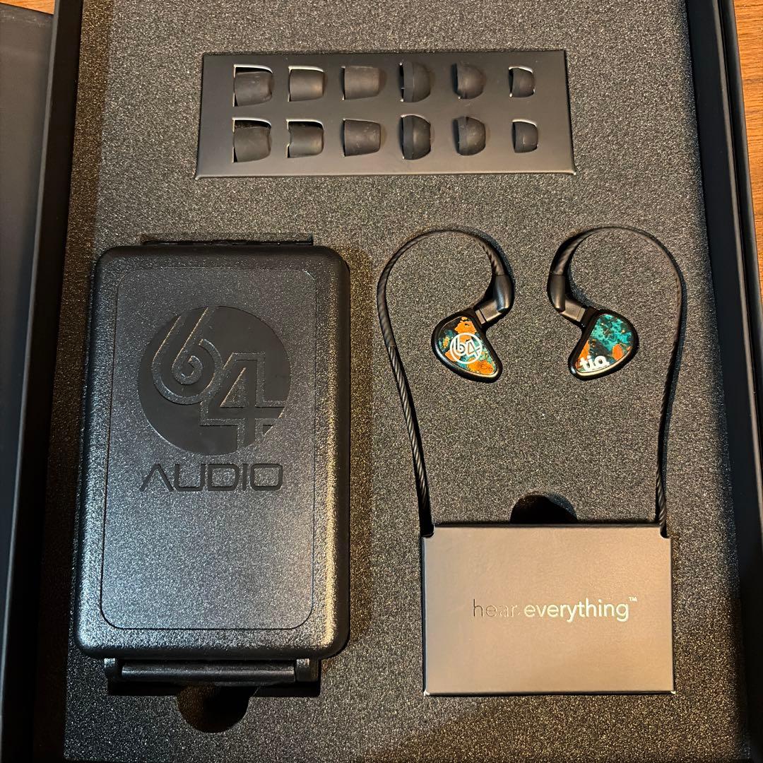 64 Audio Fourté Noir イヤフォン