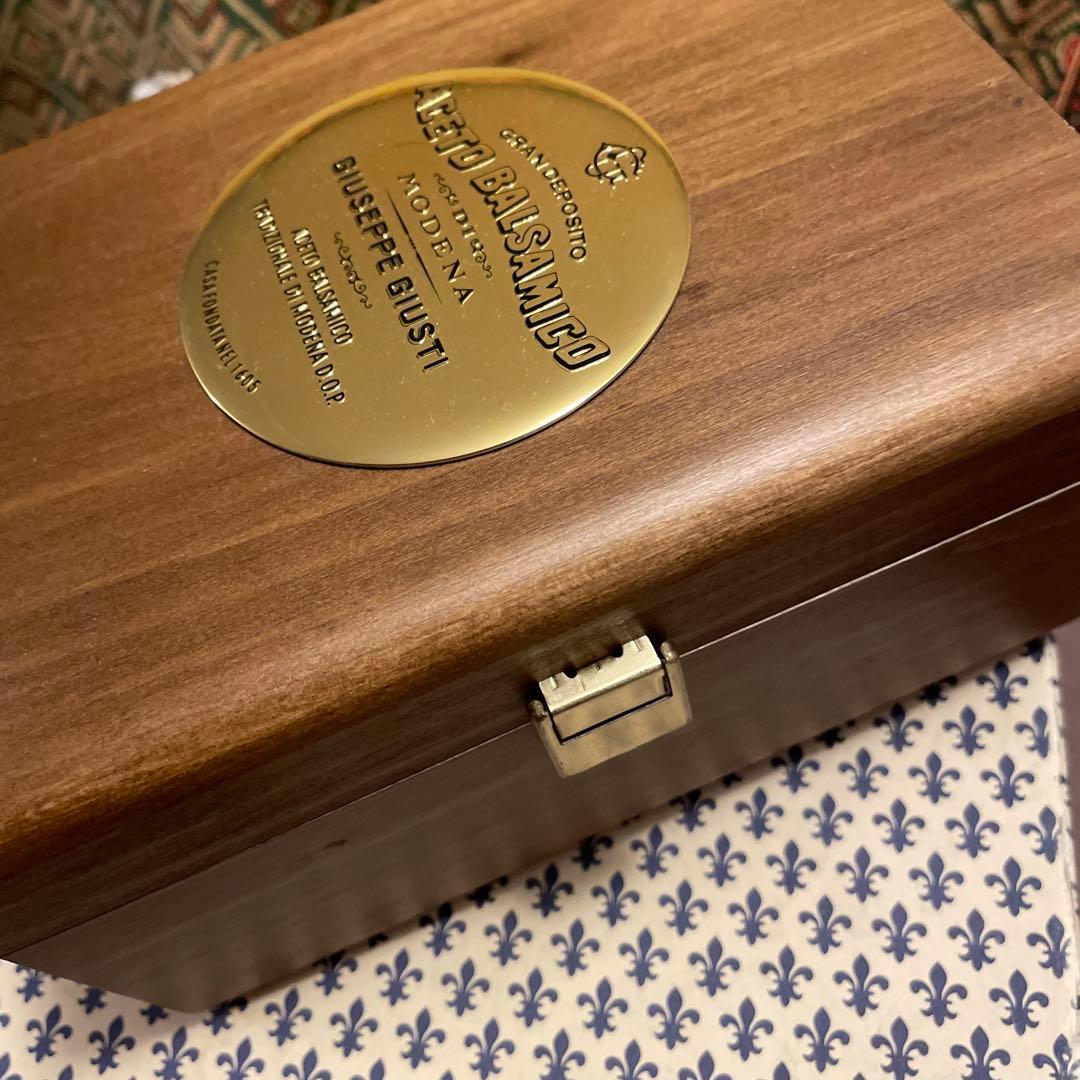 Giuseppe Giusti Aceto Balsamico バルサミコ酢