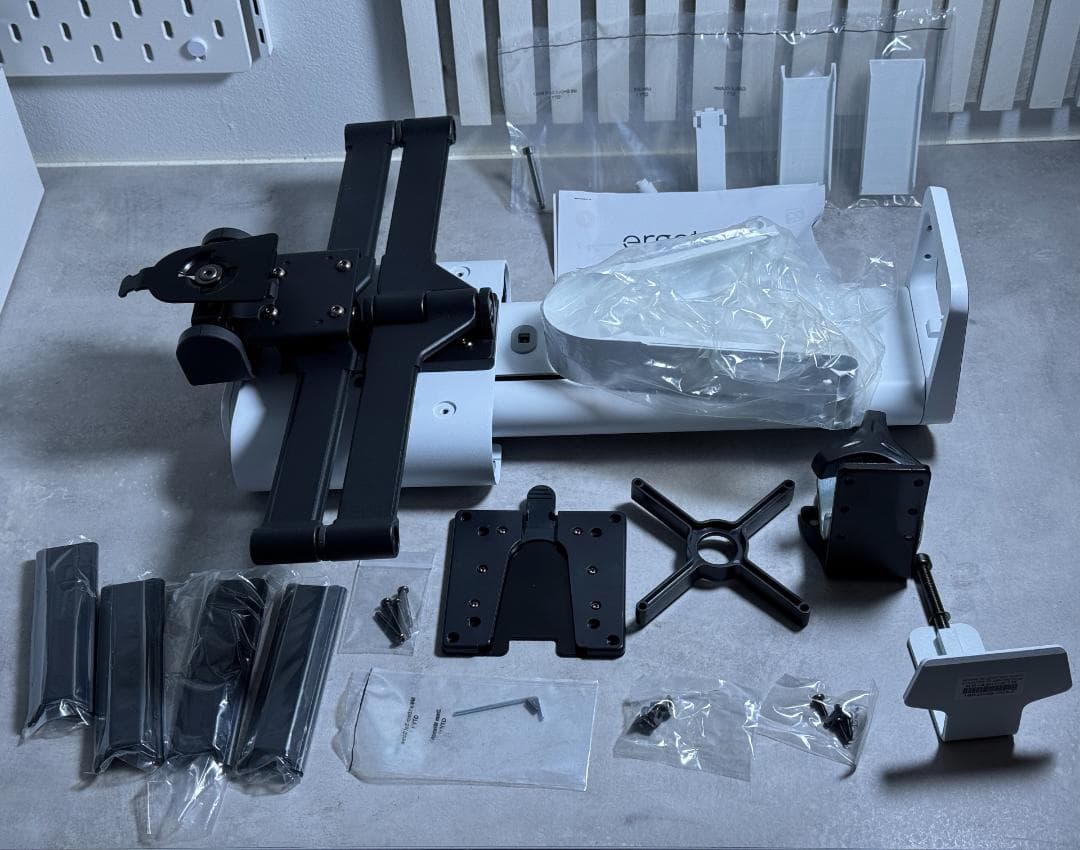 エルゴトロン TRACE モニターアーム ホワイト スリムクランプ付き