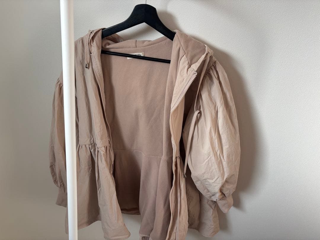 ダッカー付き　へプラムライトアウター　honono for Mom&Baby