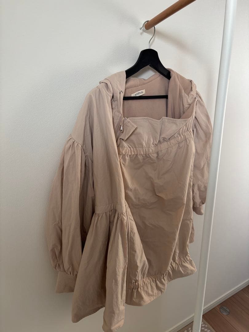 ダッカー付き　へプラムライトアウター　honono for Mom&Baby