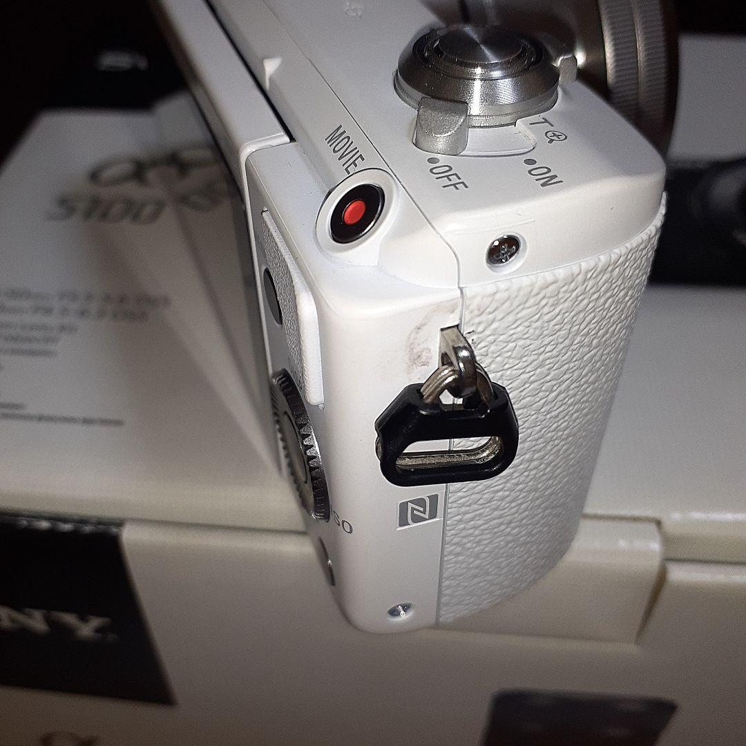 SONY α5100 ホワイト E 16-50mm レンズ付き