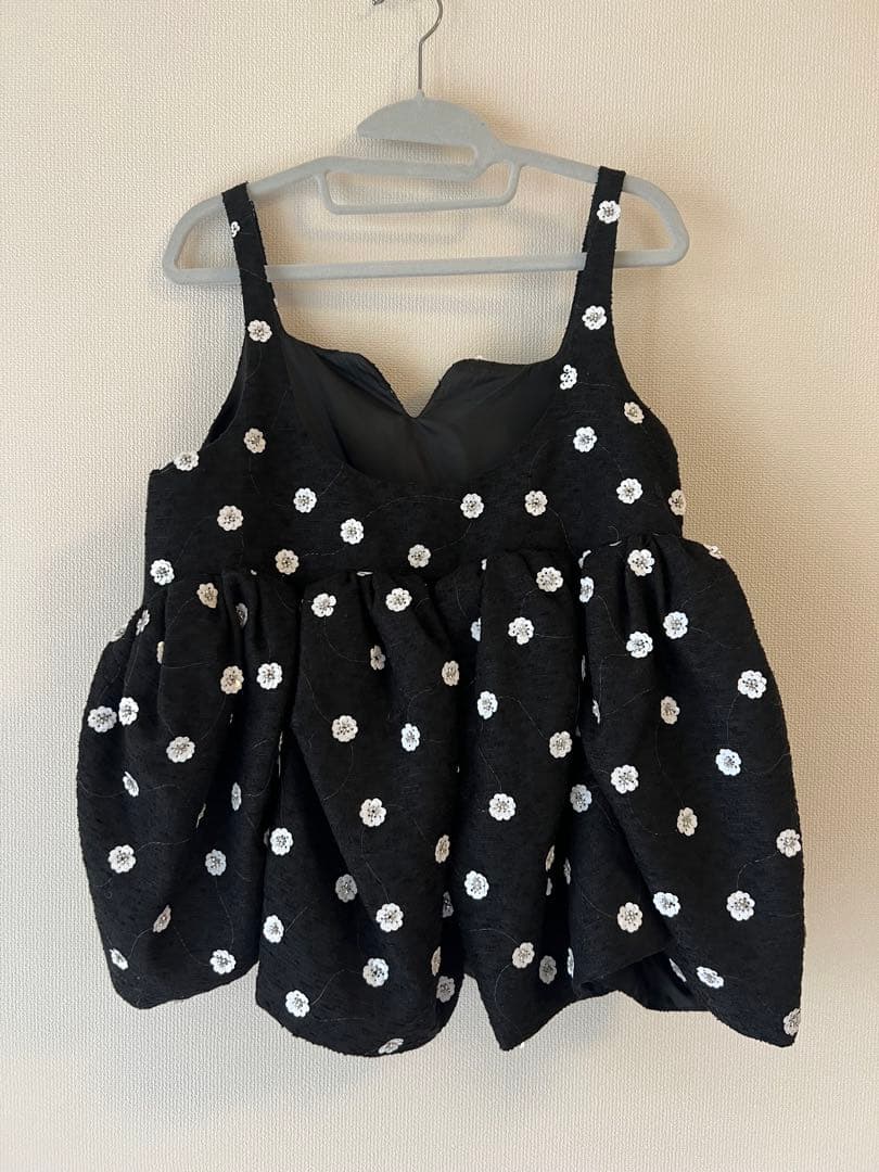 トップス Bibiy. BIANCA BLOSSOM TOP BLACK