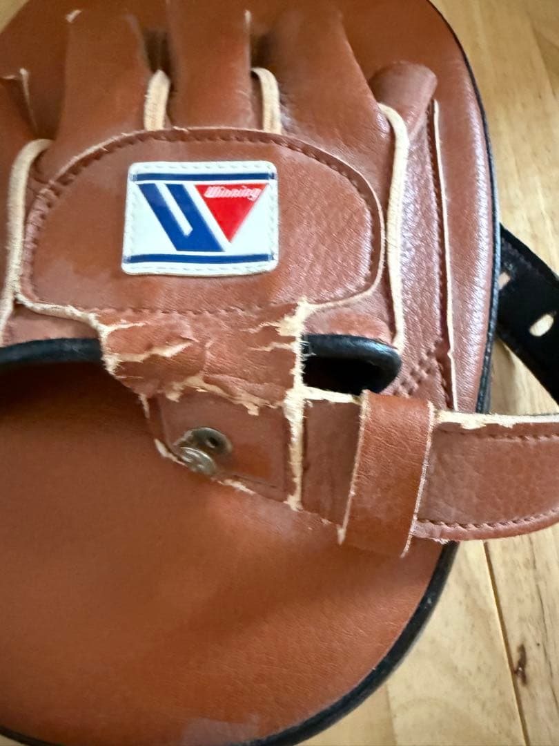 Winning パンチングミット ブラウン