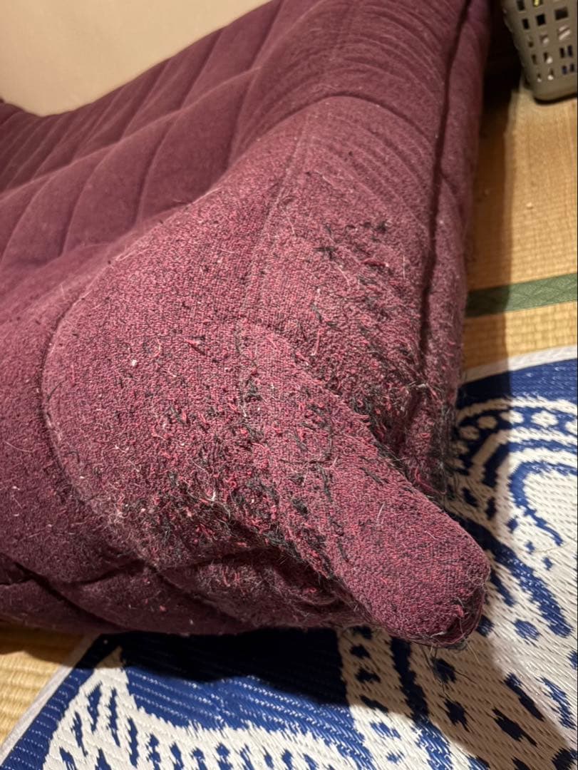 リーンロゼ　トーゴ　ラウンジ　ソファー