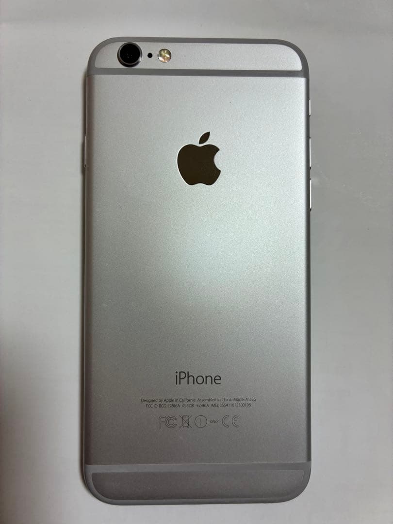 iPhone6 docomoシルバー　64GB