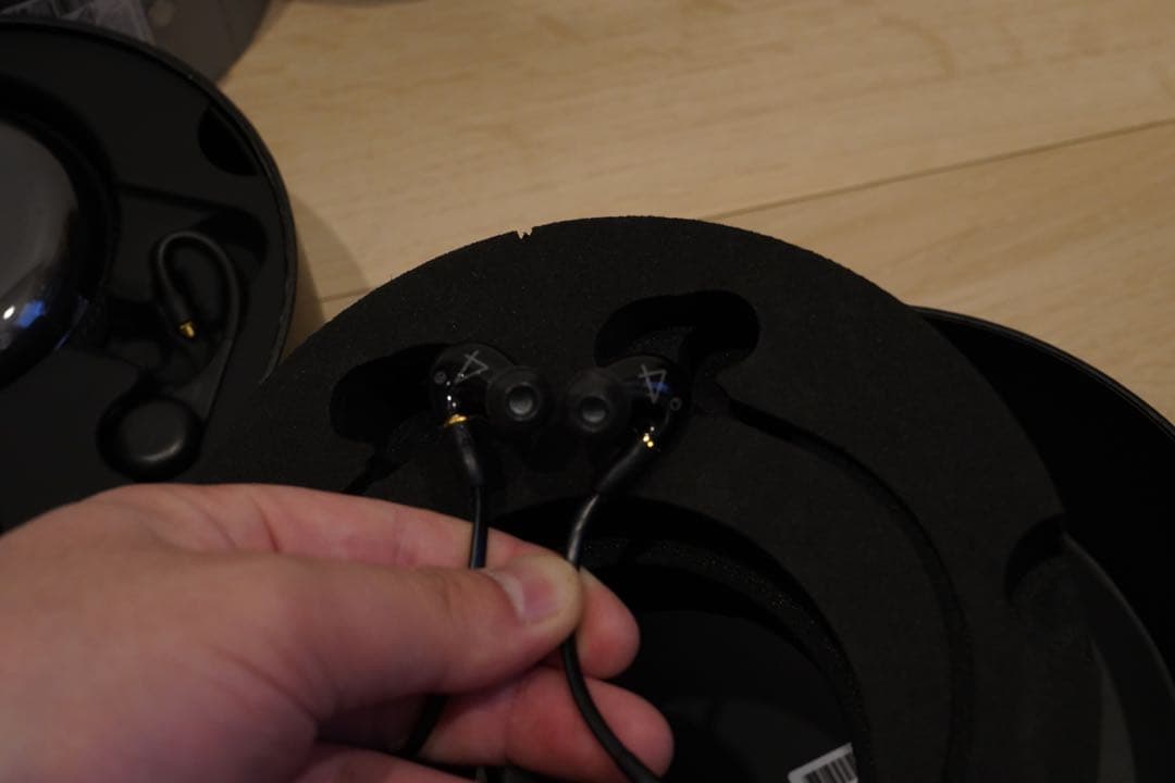 SHURE AONIC4 ＋TW2 セット