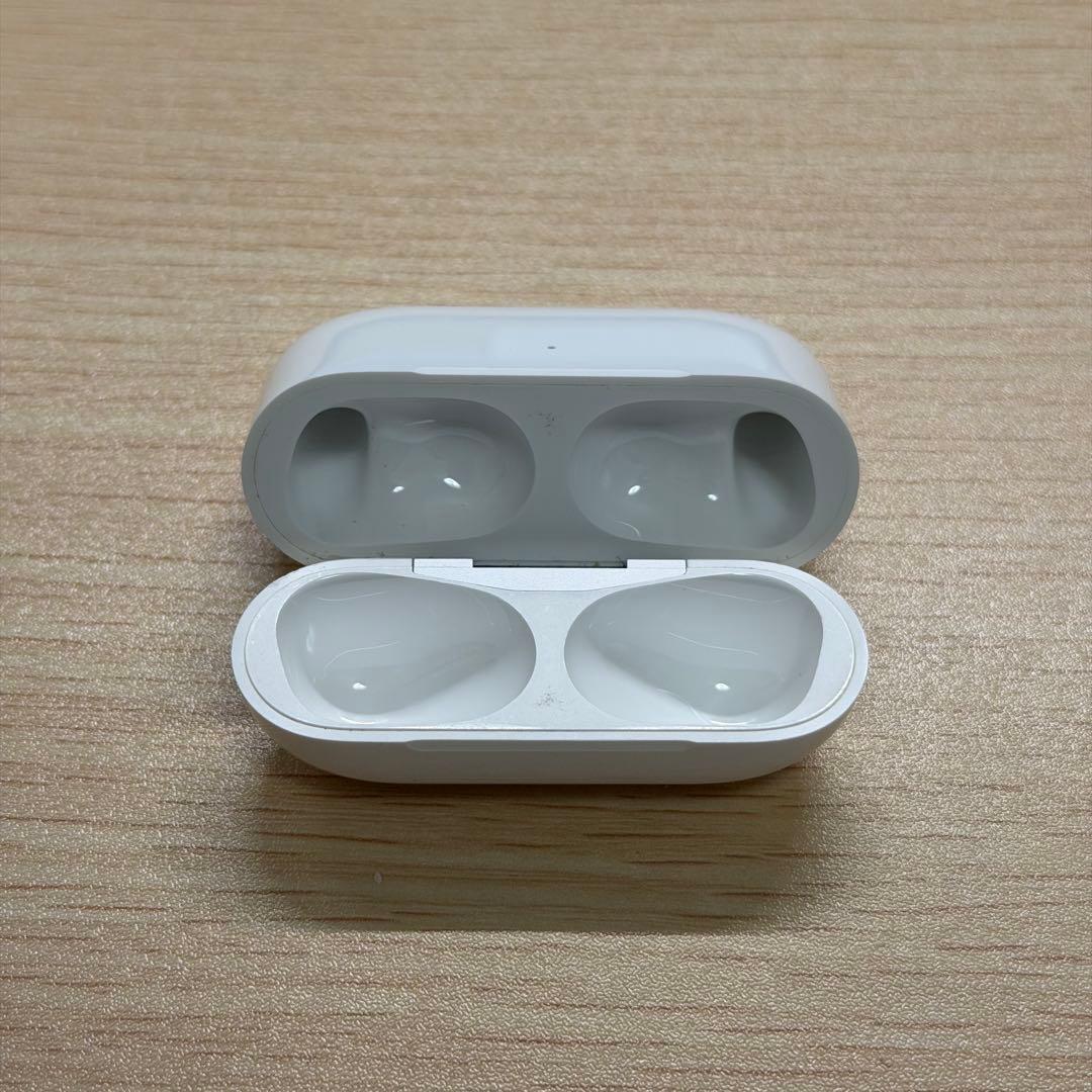 MagSafe充電ケース（USB-C）付きAirPods Pro（第2世代)