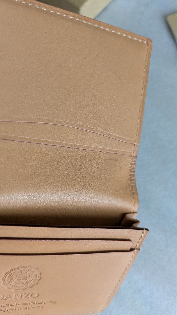 ganzo コードバン 通しマチ名刺入れ　ダークグリーン