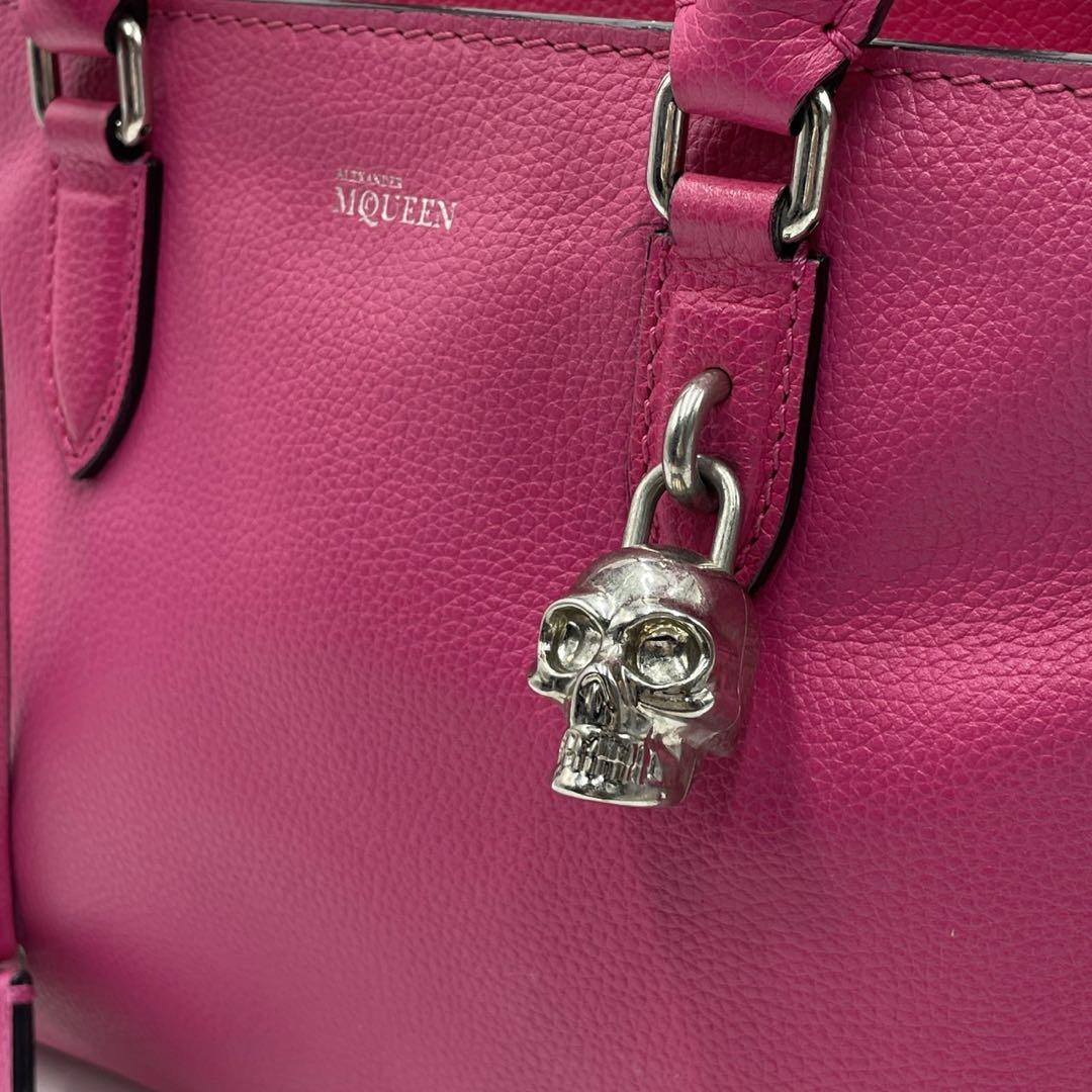 美品● アレキサンダーマックイーン ハンドバッグ スカル パドロック レザー