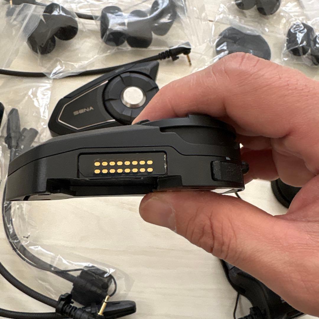 SENA 30K Bluetooth ヘルメットインカムセット