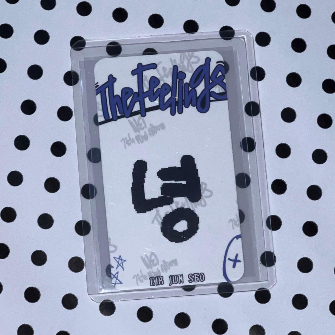 WEi ジュンソ 直筆サイン トレカ