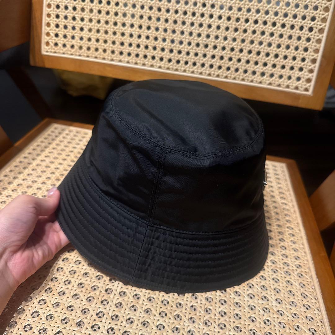 PRADA プラダ　バケットハット　Ｍブラック　ユニセックス