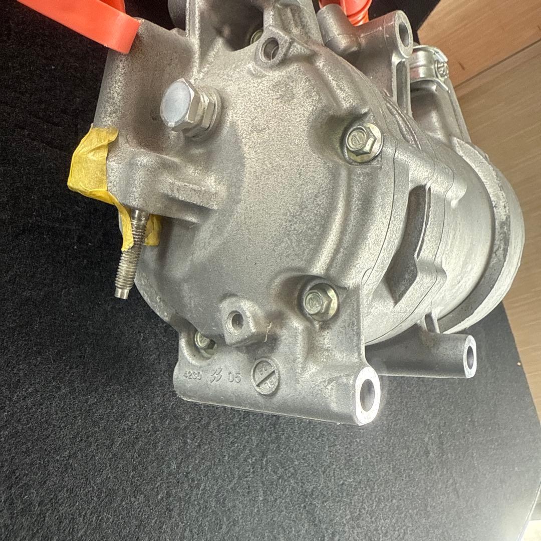 w*2様 ホンダ フリード GB7 コンプレッサー SHS-27M CR 中古