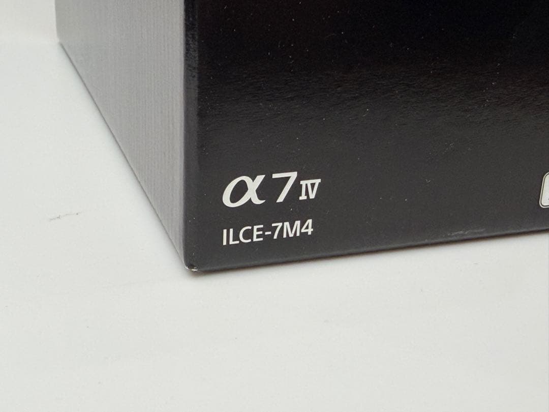 【超美品】SONY α7 IV ILCE-7M4 シャッター637回 ミラーレス