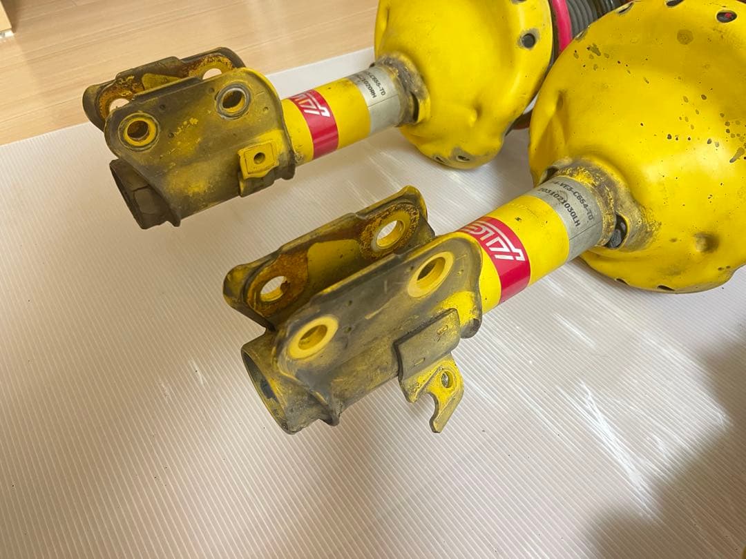 【期間限定価格】スバル純正 BILSTEINサス STIバネ付 BL5レガシィ