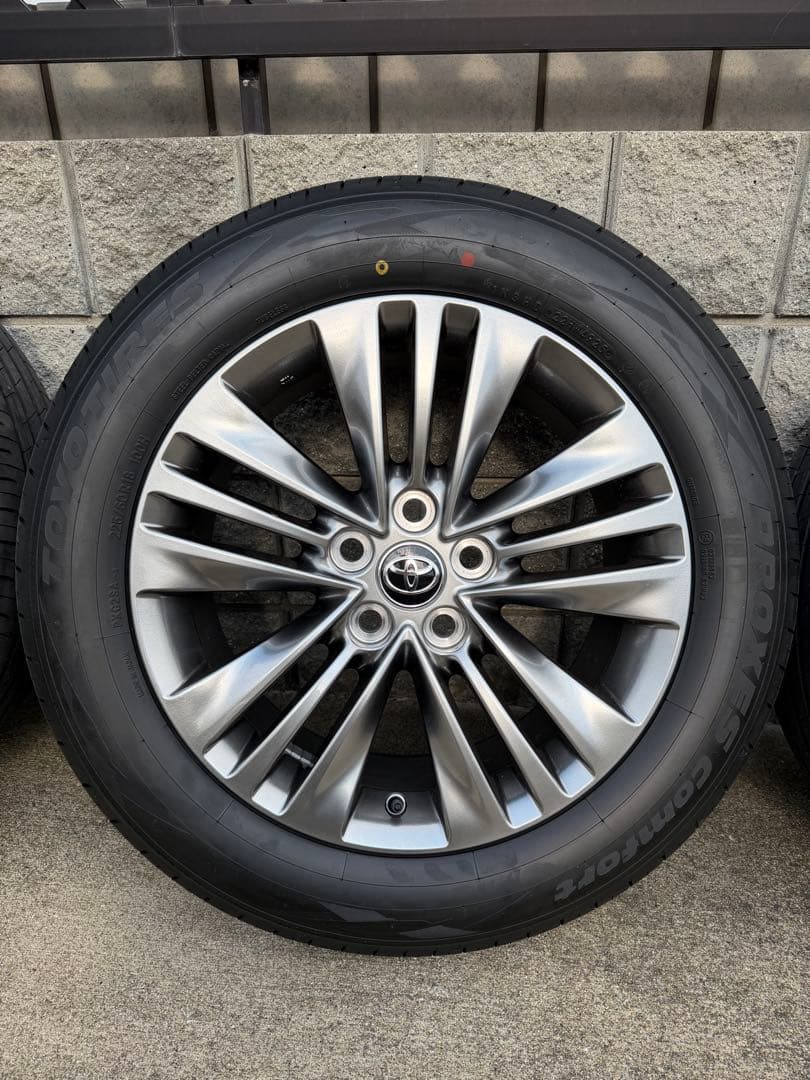 40 アルファード　純正タイヤ＆ホイールセット　新車外し