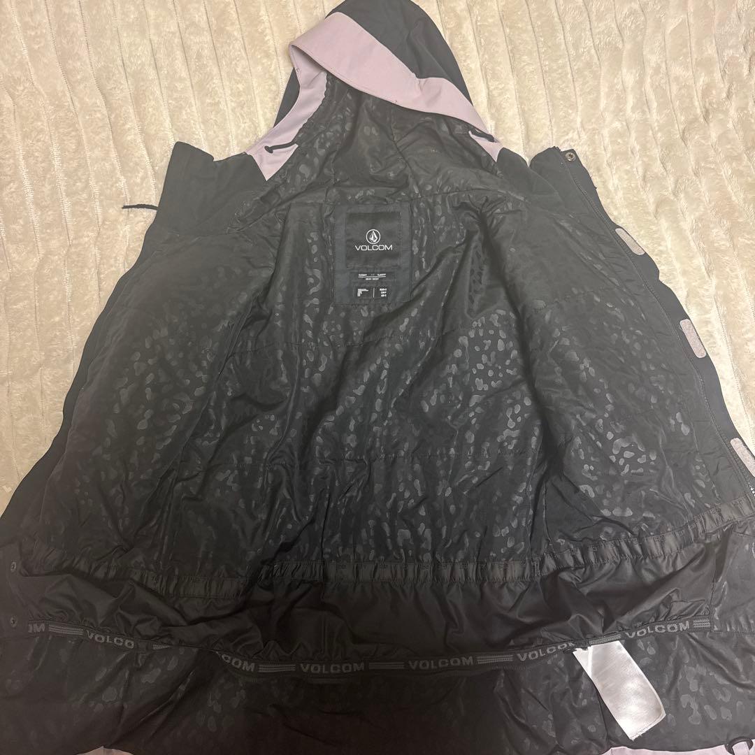 VOLCOM スノーボードジャケット M 黒/pinkpurple