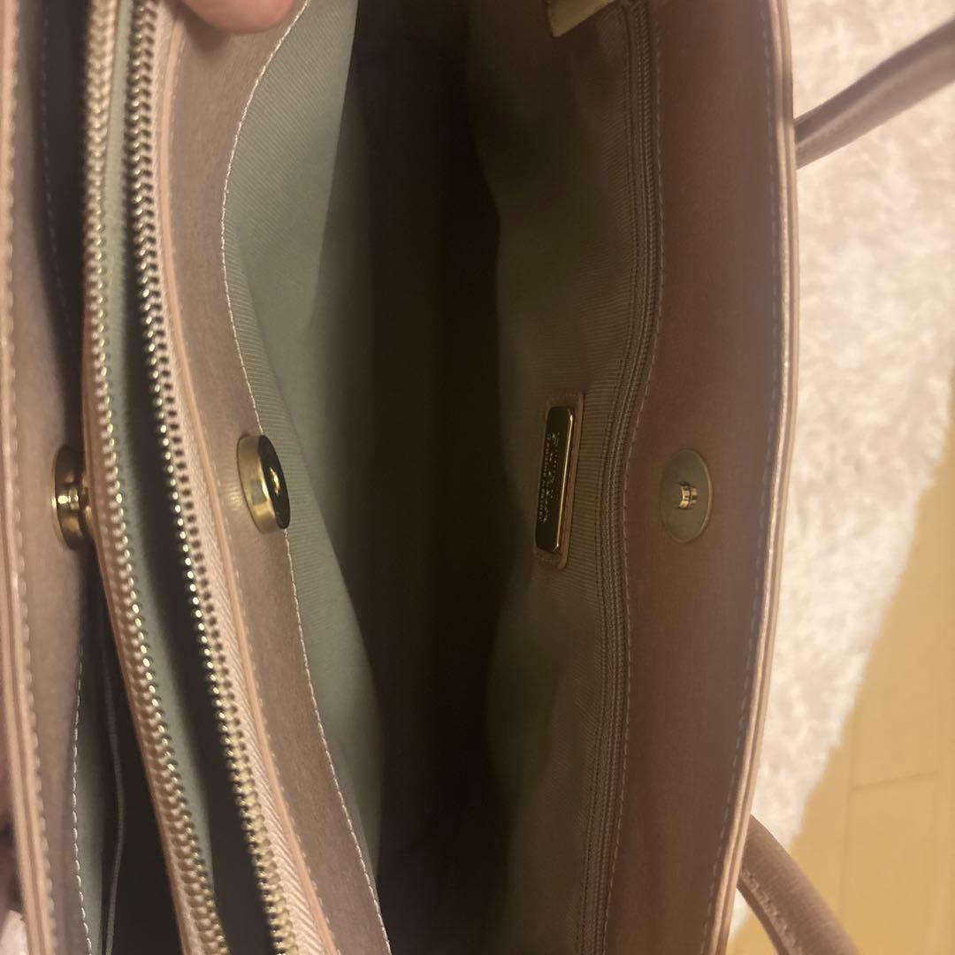 【早い者勝ち！最終値下げ】FURLA トートバッグ　A4