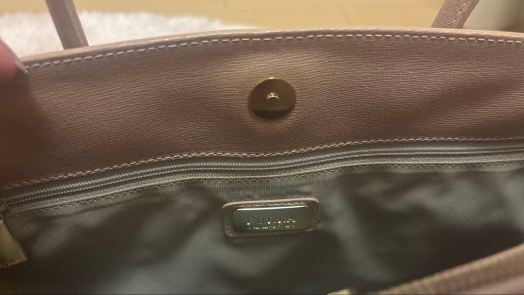 【早い者勝ち！最終値下げ】FURLA トートバッグ　A4