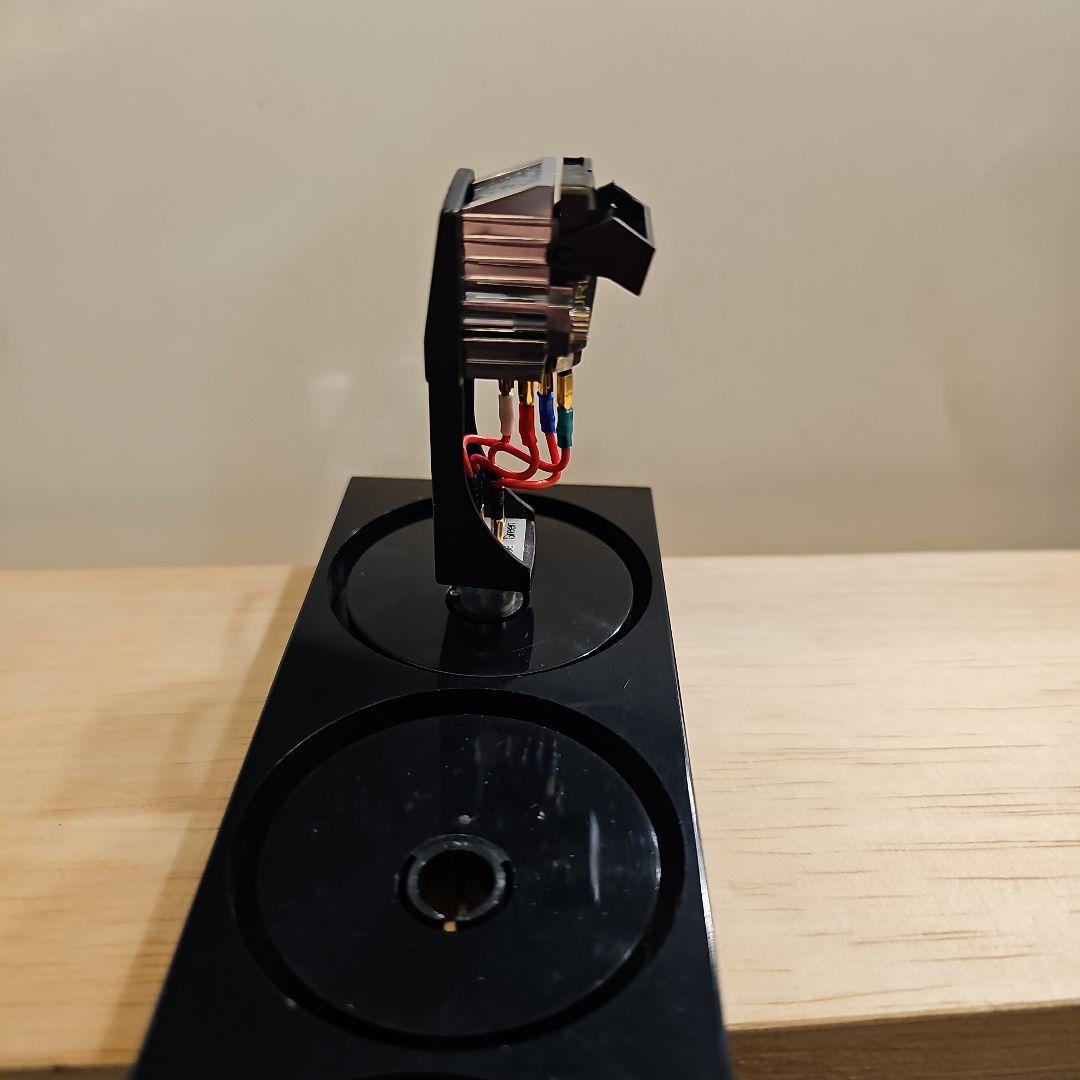 チャンモゲ様【シュアー(SHURE)】 V15タイプⅢで、 ヘッドシェル付き