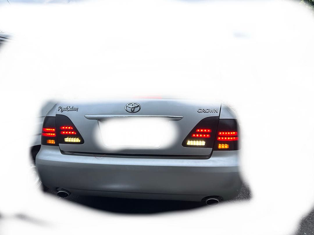 18クラウン　レヴィーアテール