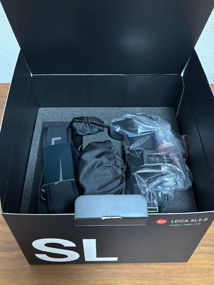 新品 ライカ SL2-S ミラーレス一眼カメラ 10880 [ボディ単体]