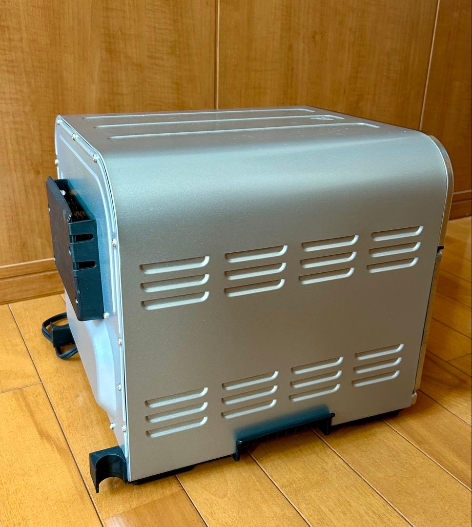 クイジナート　ノンフライオーブントースター TOA-29SJ 2025年製