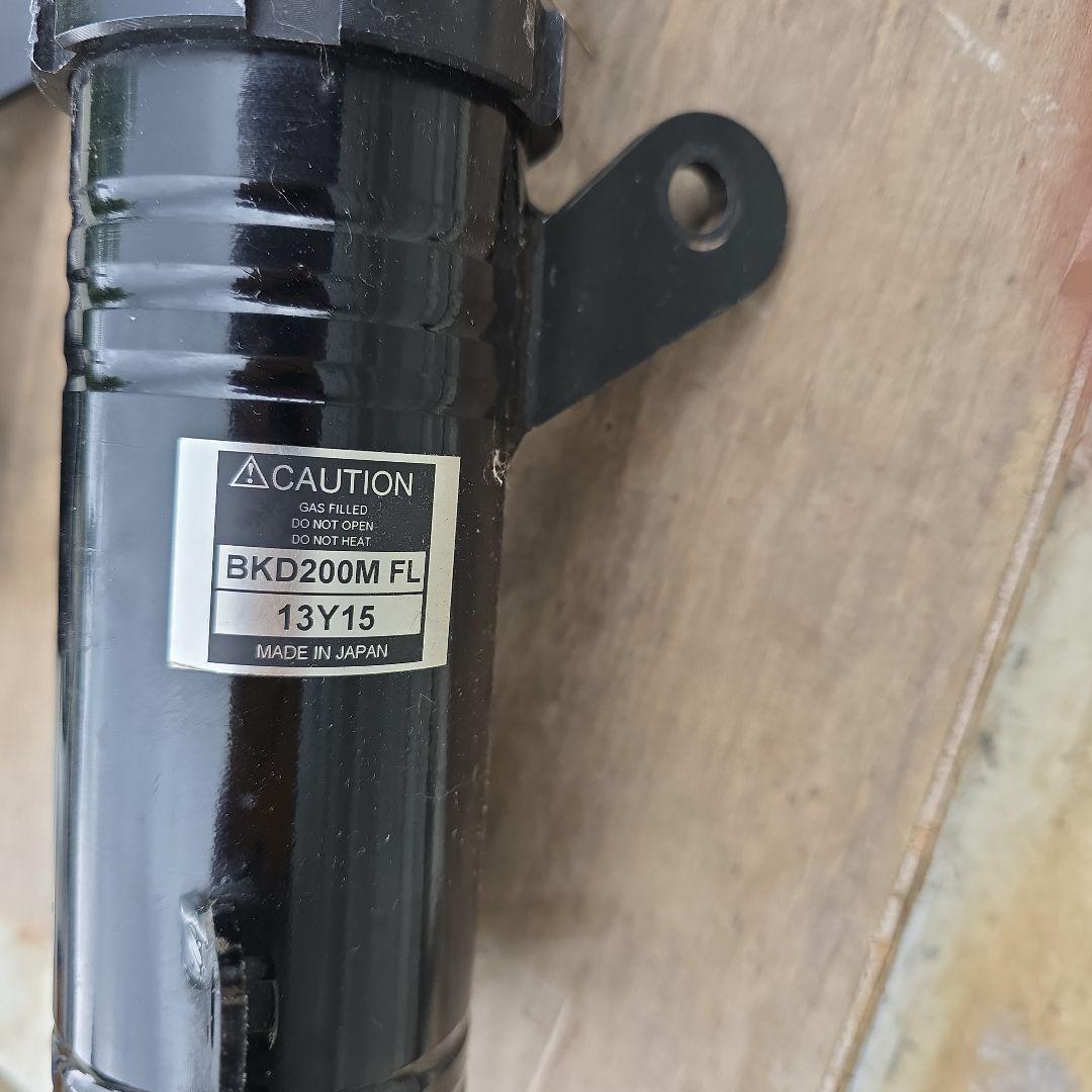 RS社車高調 RS-R Black☆i BKD200M13Y15日割中